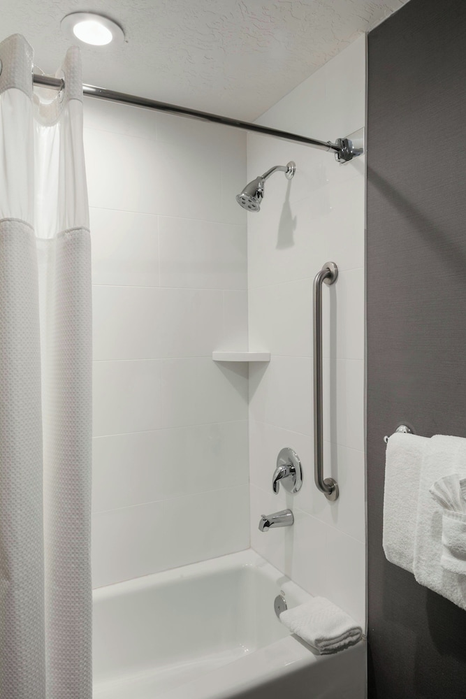 Courtyard by Marriott Richland Columbia Point - photo 26