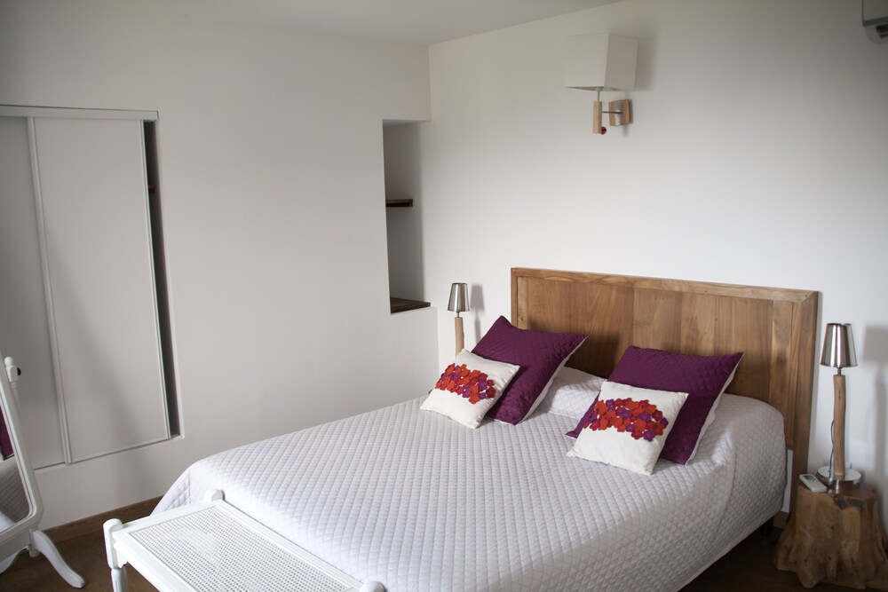 Casa Giacometti — 4-Star Luxury Hotel in Grosseto-Prugna, France