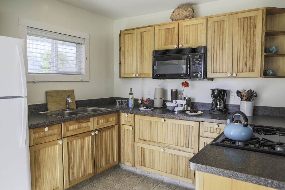 The Inn at Schoolhouse Creek - photo 32
