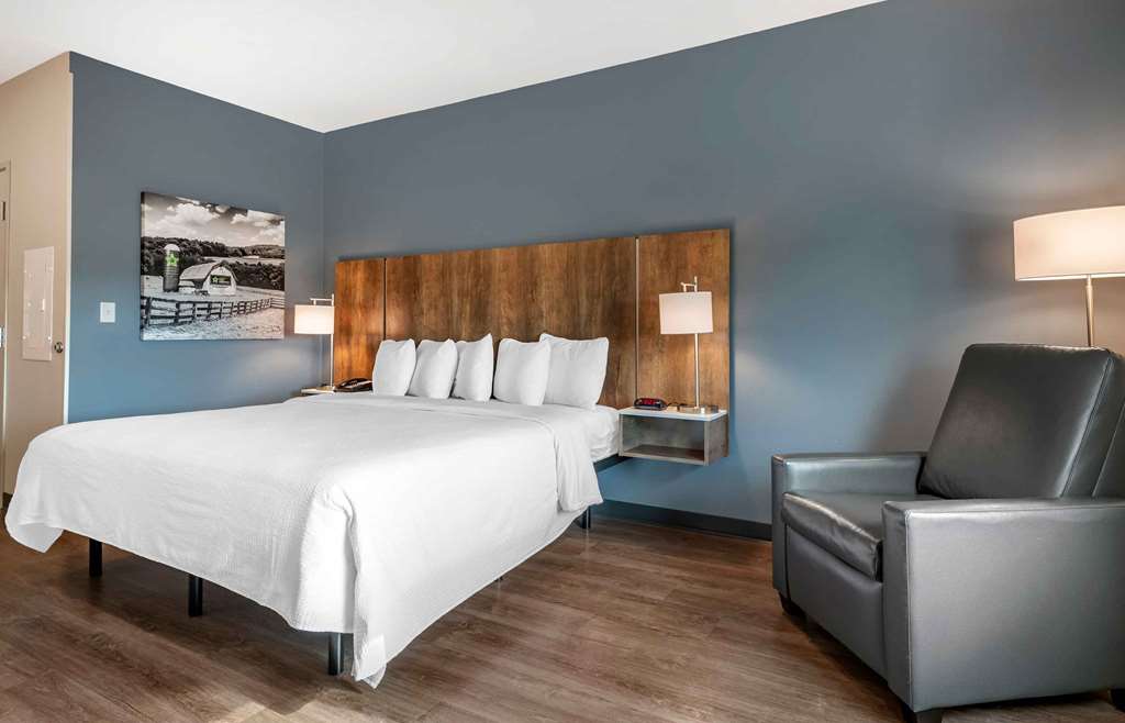 Extended Stay America Premier Suites Tampa Fairgrounds Casin - photo 25