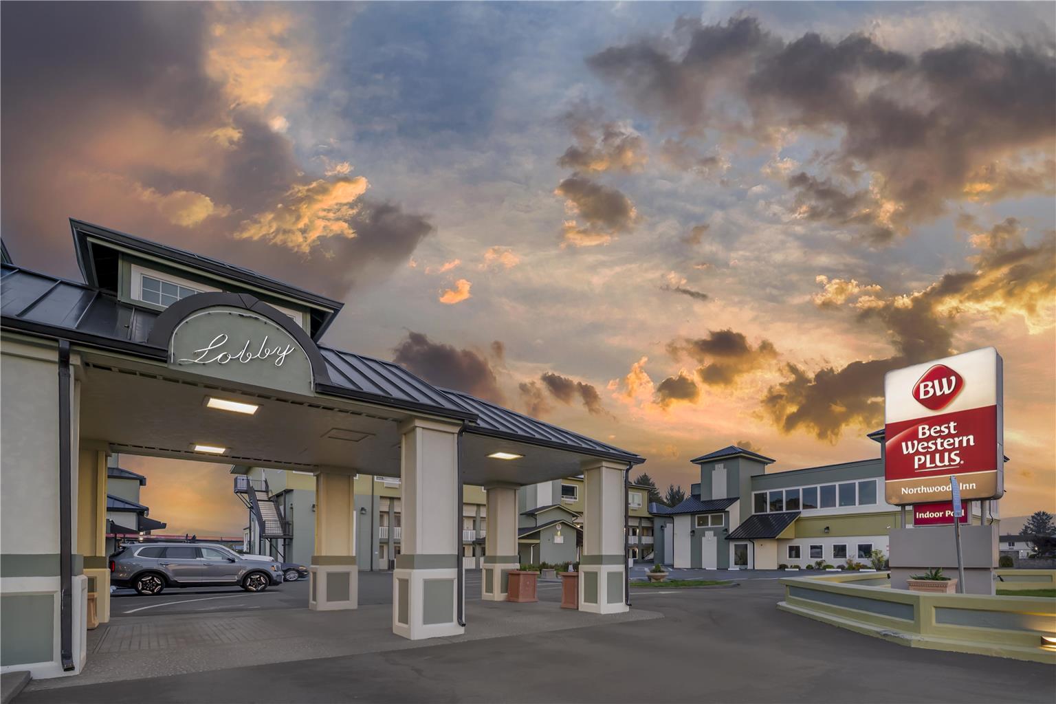 Best Western Plus Northwoods Inn - photo 81