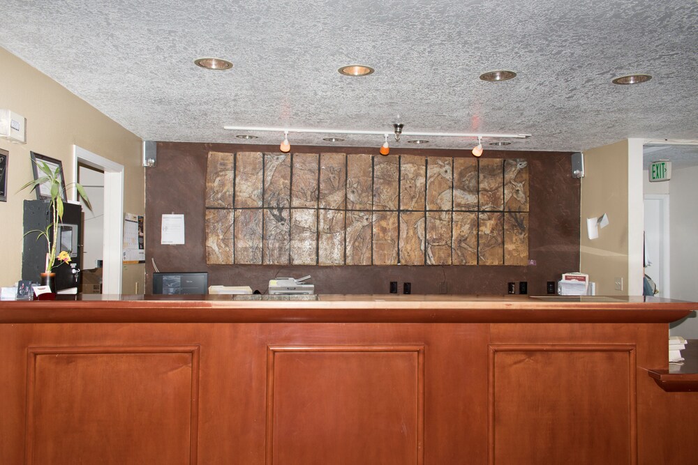Santa Fe Suites - photo 5