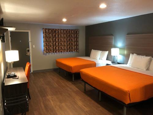 Super 8 by Wyndham Sonora - photo 33
