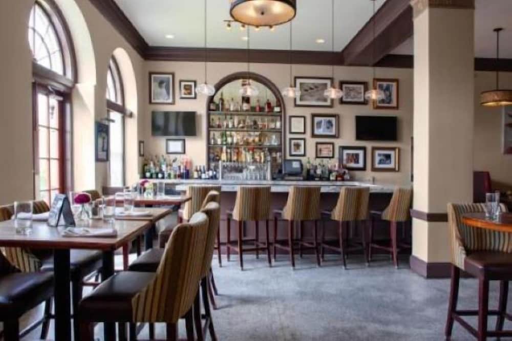 The Bolling Wilson Hotel - photo 15