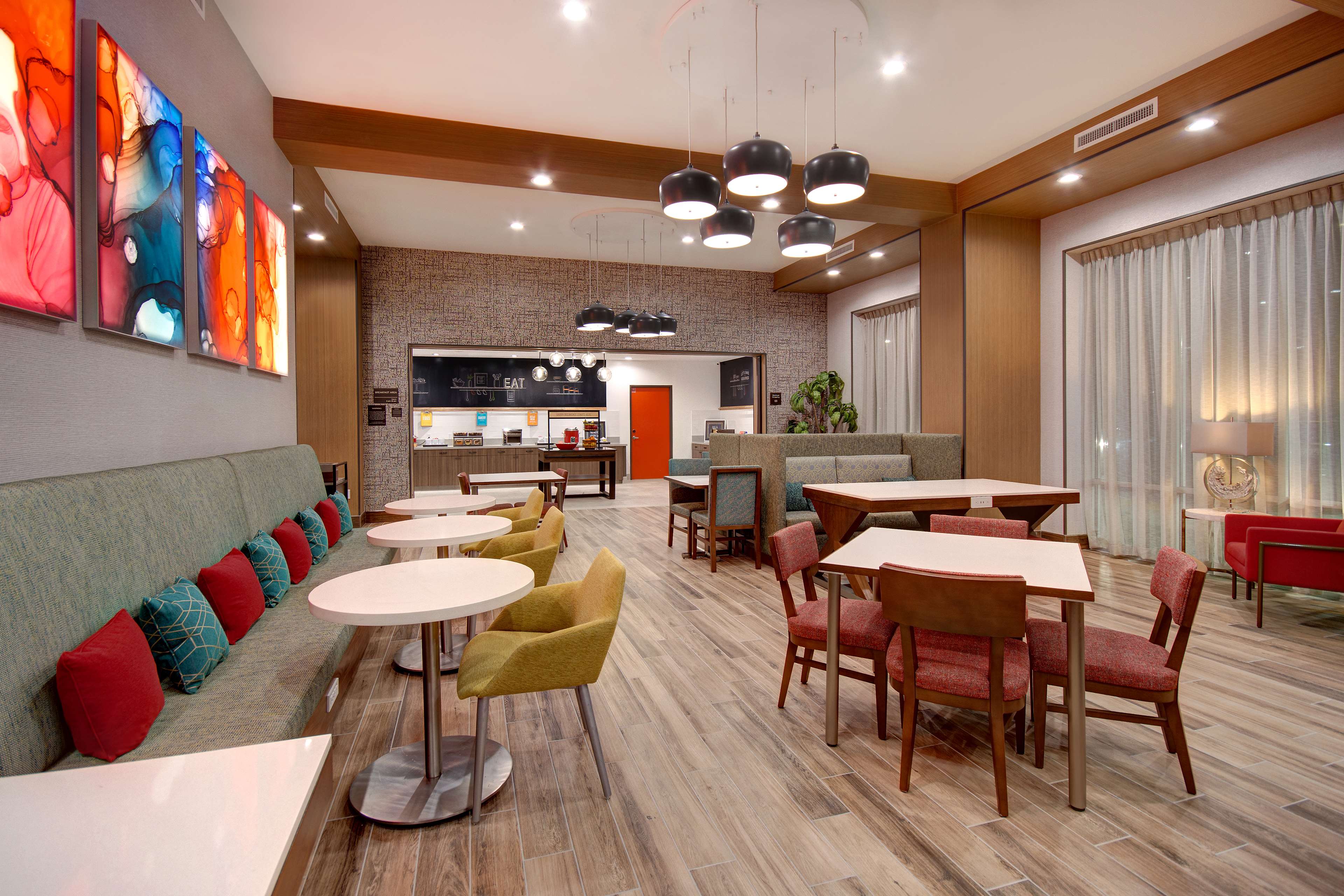 Hampton Inn & Suites Ontario Rancho Cucamonga - photo 15