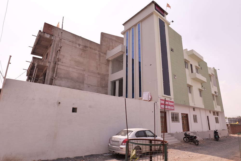 Hotel Rewa Regency — Rewa
