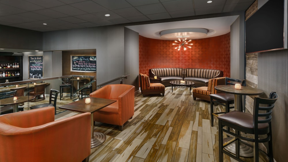 Crowne Plaza Phoenix Airport PHX by IHG - photo 46