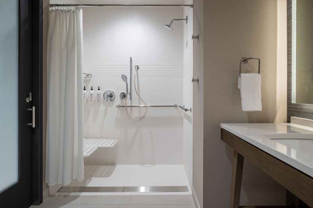 Delta Hotels by Marriott Wichita Falls Convention Center - photo 23