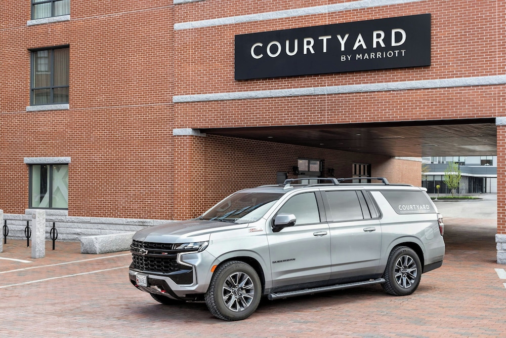 Courtyard Portland Downtown Waterfront - photo 25
