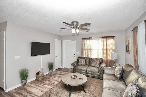 Serenity Escape in Charlotte, United States