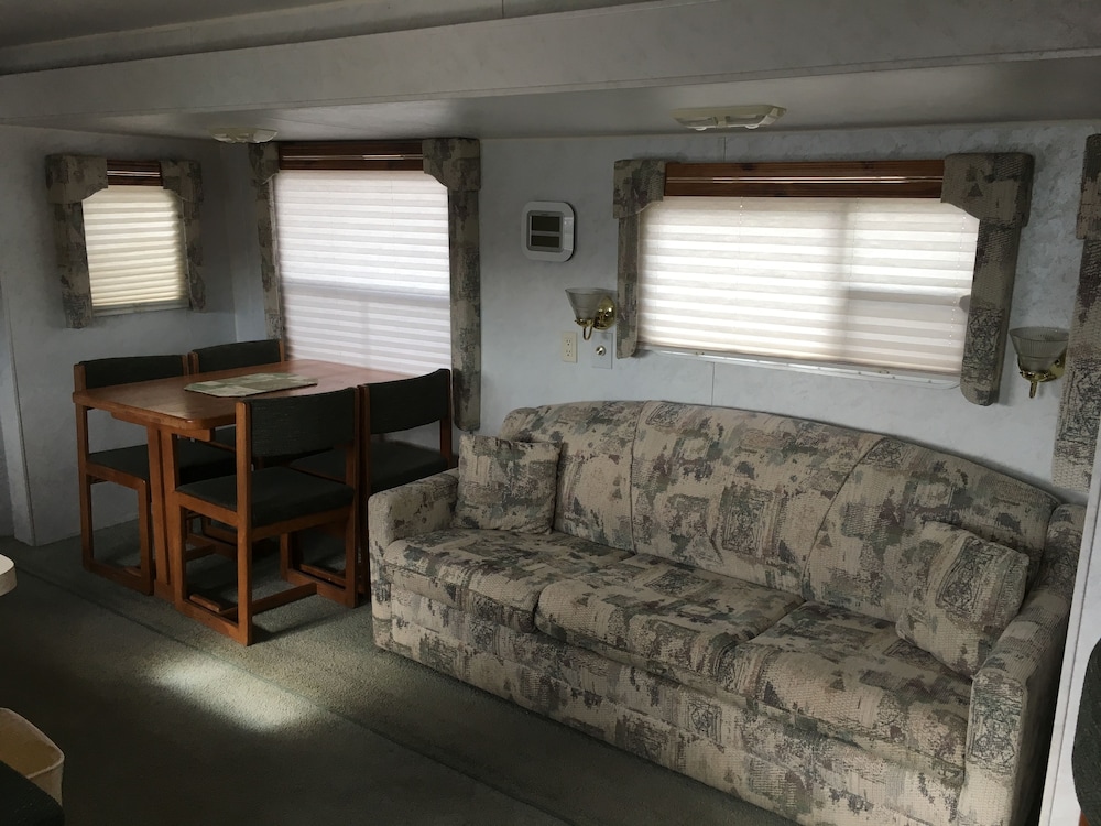 Canyon Motel and RV Park - photo 19
