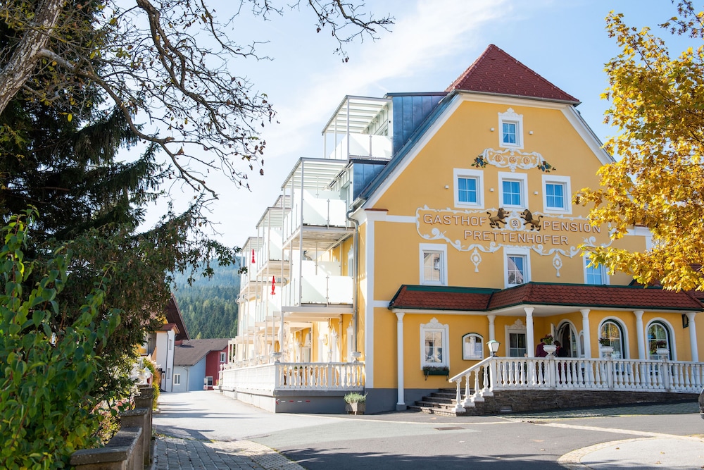 Joglland Hotel Prettenhofer in Wels, Austria