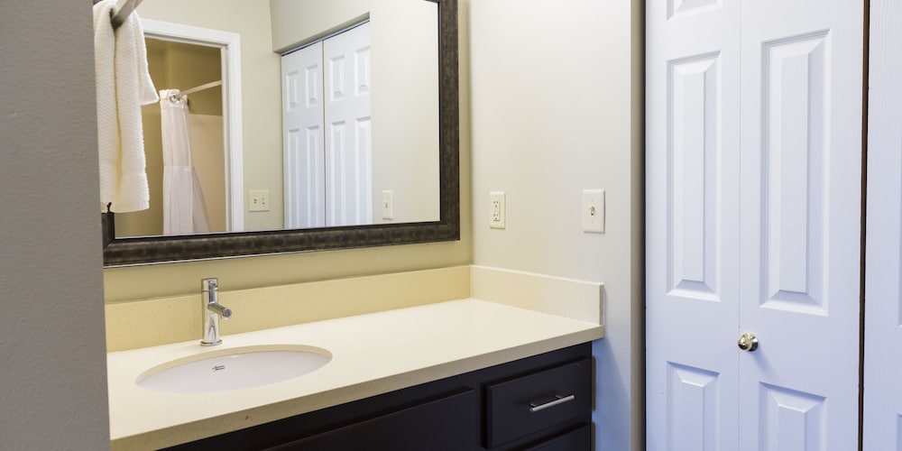 Staybridge Suites Fargo by IHG - photo 60
