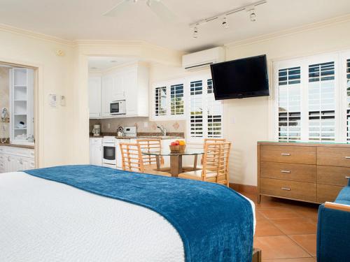 High Noon Beach Resort - photo 67