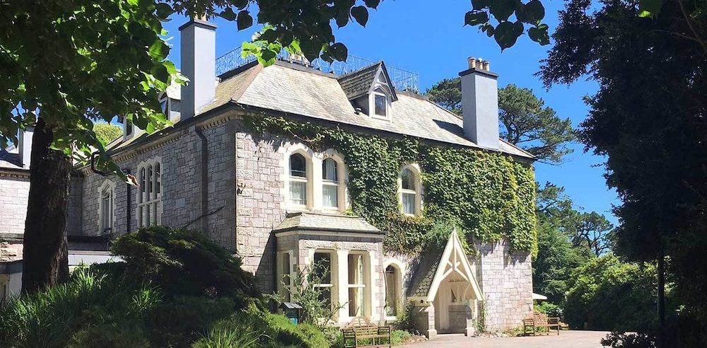 Penmorvah Manor Hotel in Falmouth, United Kingdom