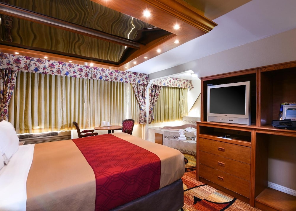 Vagabond Inn Long Beach - photo 8