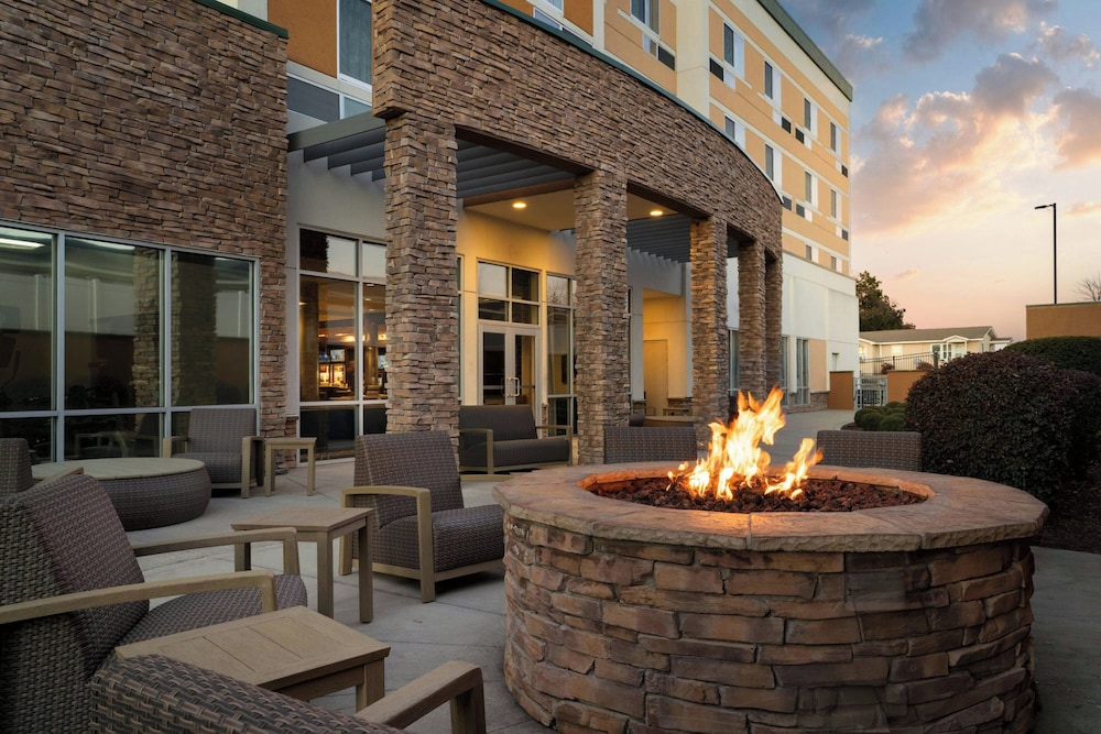 Courtyard By Marriott Fayetteville Fort Bragg Spring Lake - photo 32