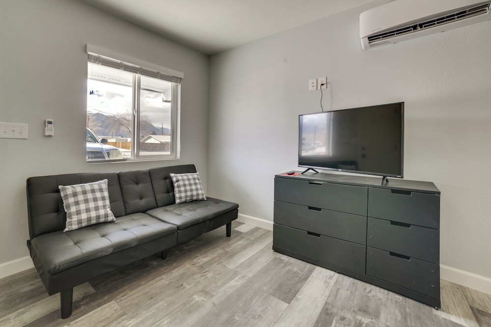 Updated Hawthorne Apartment 12 Mi to Walker Lake