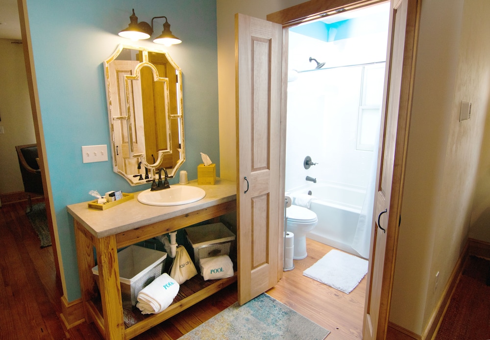 Sweetwater Branch Inn - photo 146