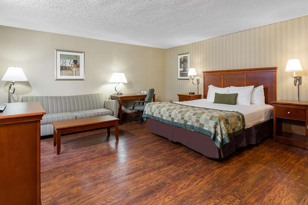 Days Inn by Wyndham Westminster - photo 14