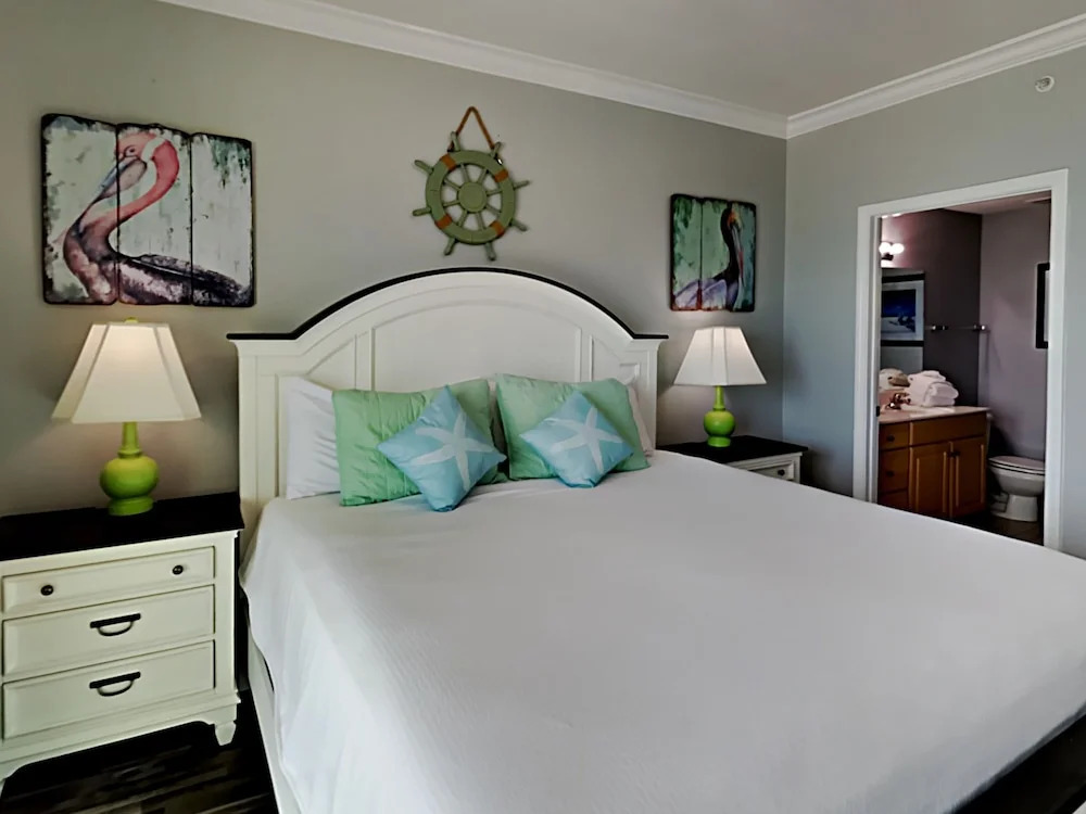 Crystal Shores #1302 - photo 5