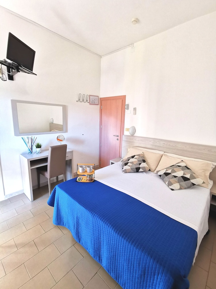Hotel Bellini - last minute hotel in Riccione
