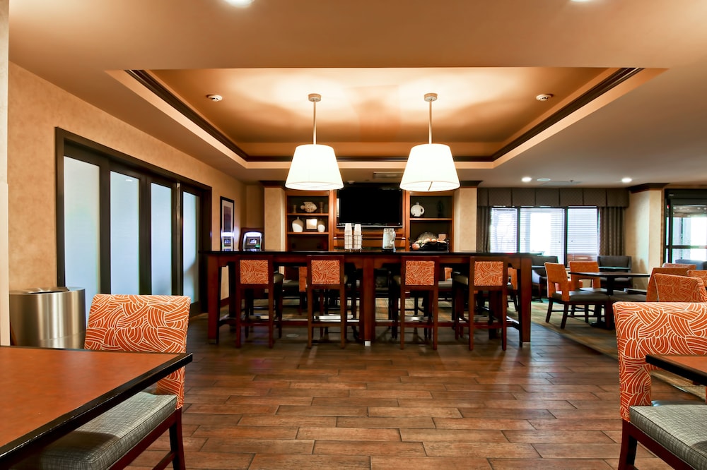 Hampton Inn Waldorf - photo 24