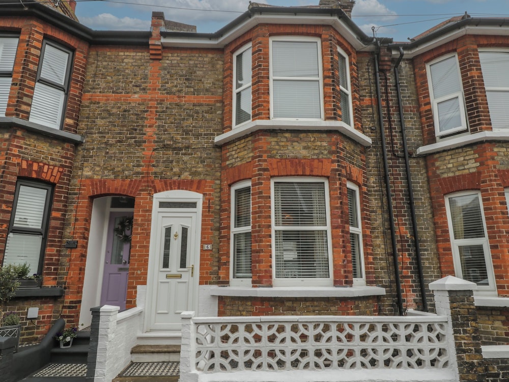 6 Sydney Road in Ramsgate, United Kingdom