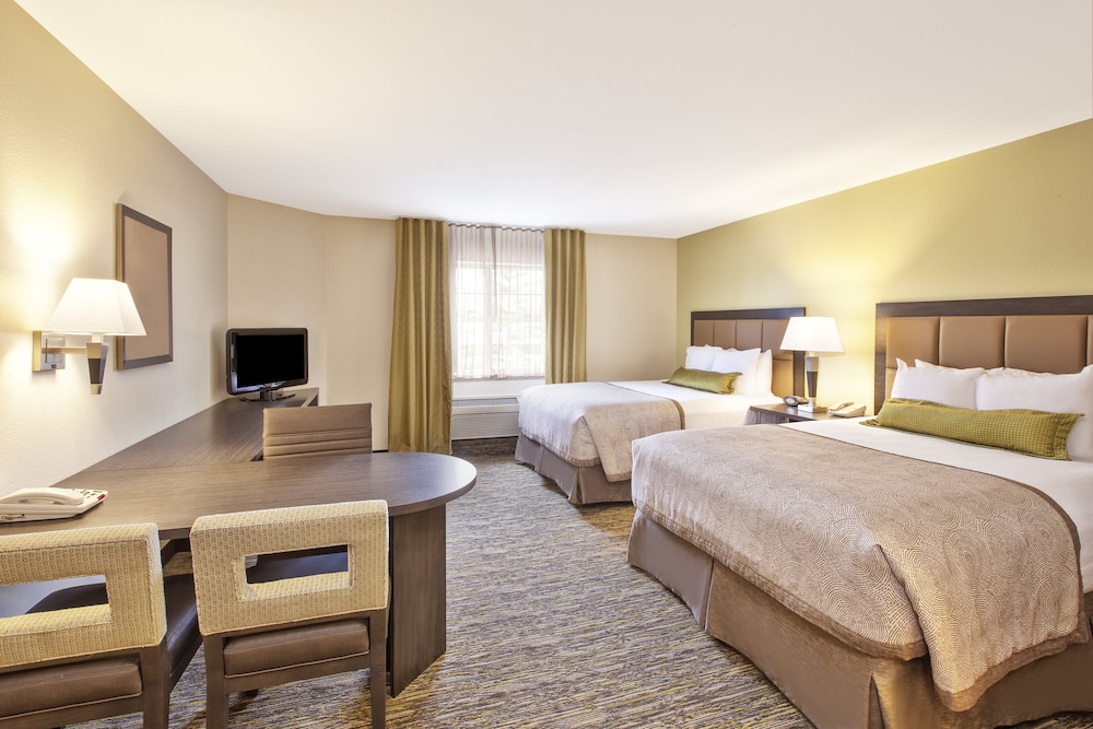 Candlewood Suites Indianapolis Airport by IHG - photo 15