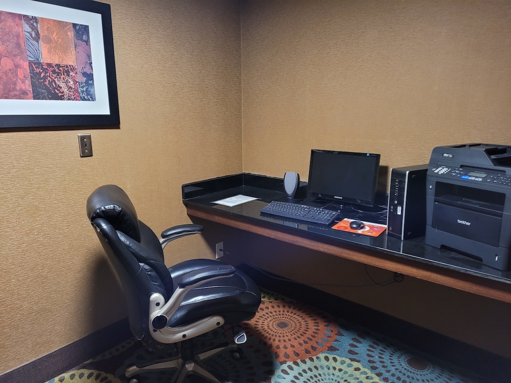 Holiday Inn Express Anderson by IHG - photo 16