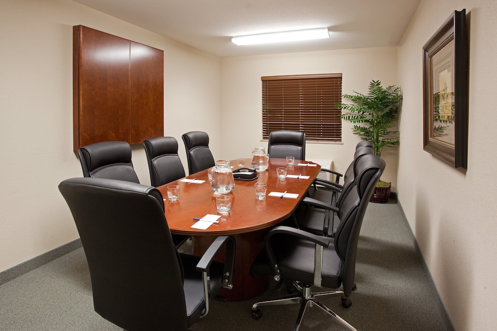 Candlewood Suites Cheyenne by IHG - photo 22