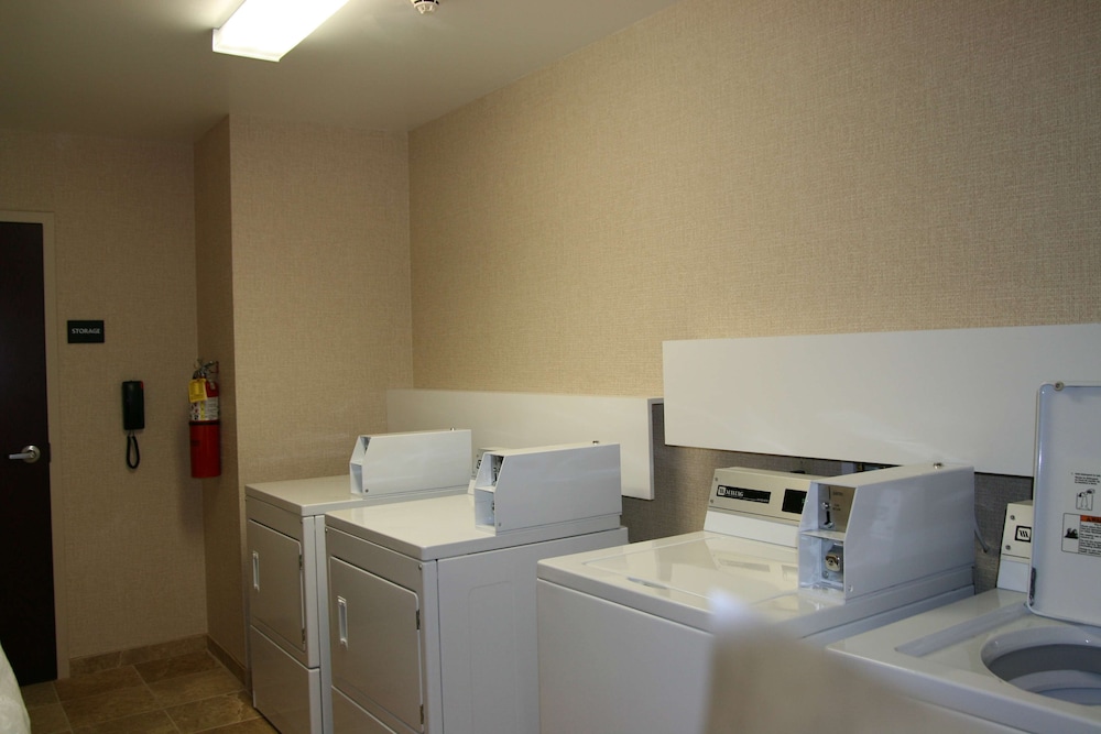 Hampton Inn & Suites Cleveland Mentor - photo 29