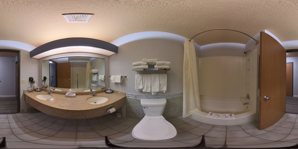 Coratel Inn and Suites By Jasper Eagan St Paul Airport & Mall of America - photo 28