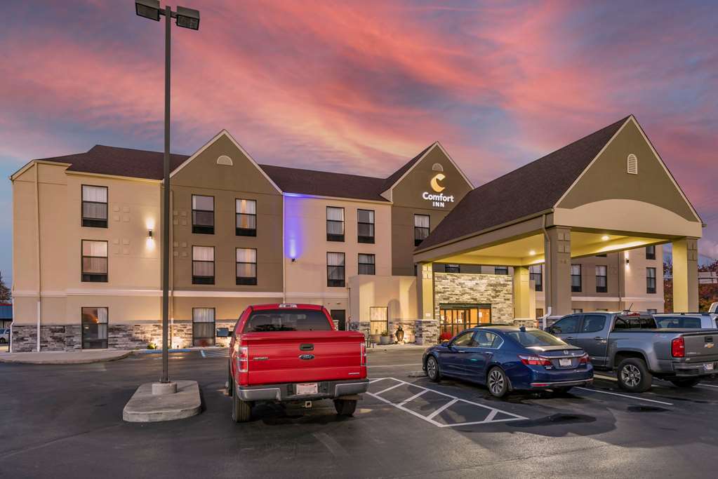 Comfort Inn Madison near Clifty Falls - photo 4