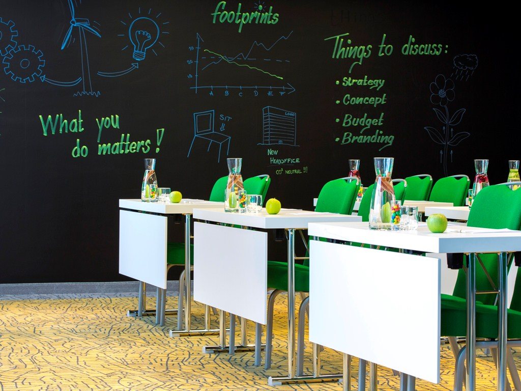 Cosmos Saint Petersburg Pulkovo Airport Hotel — 4-Star Luxury Hotel in Saint Petersburg, Russia