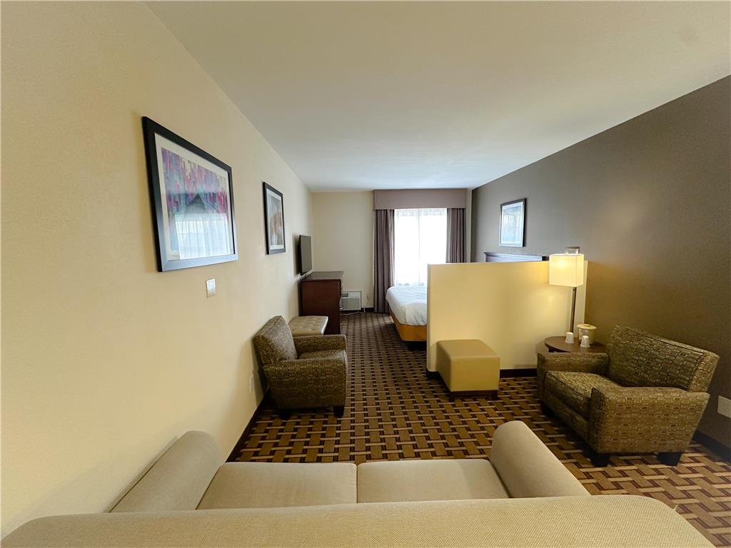 Sonesta Essential Hotels Overland Park - photo 13