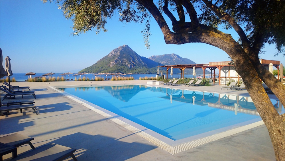 Costa Ionica Mytikas Seaside Hotel — hotel in Mytikas