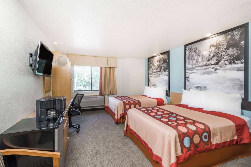 Super 8 by Wyndham Show Low - photo 15