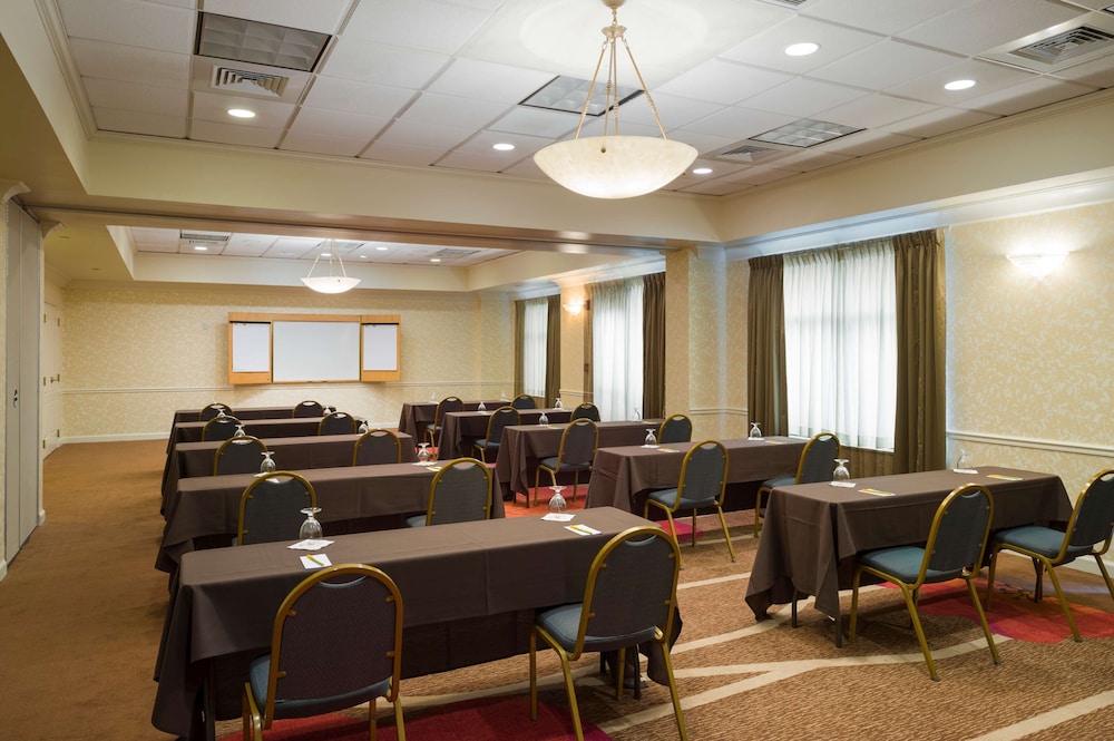 Hilton Garden Inn Hartford South Glastonbury - photo 35