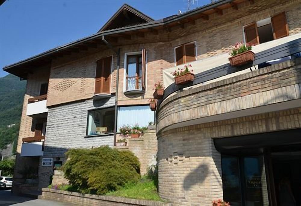 Hotel Ristorante Vapore — hotel in Faggeto Lario
