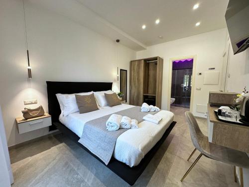Good Vibes Luxury Rooms — 4-Star Luxury Hotel in Agerola, Italy