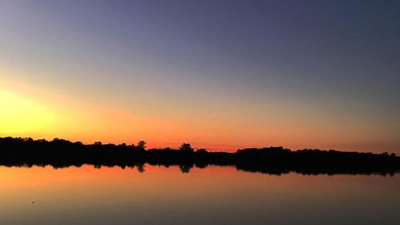 Lakefront Hideaway - photo 8