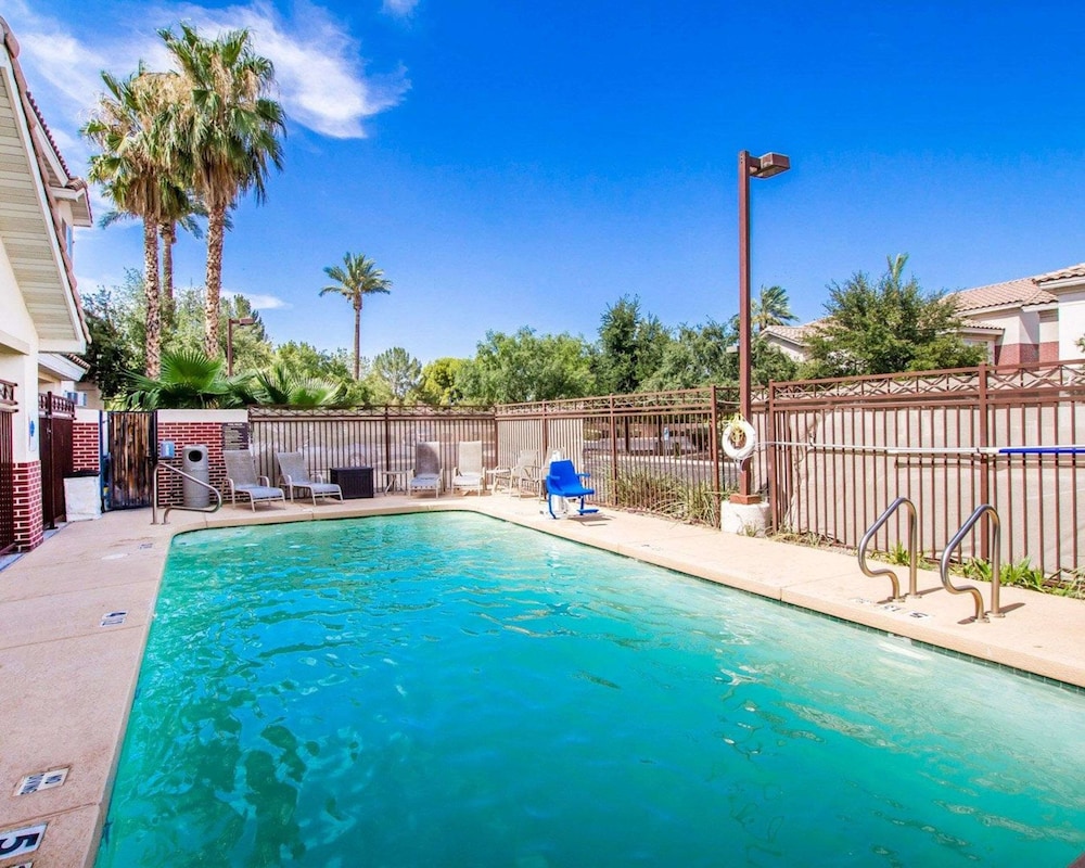 Baymont by Wyndham Chandler I 10 - photo 21
