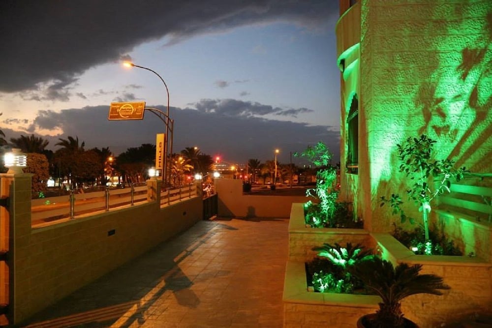 Al Jawad Suites in Aqaba, Jordan