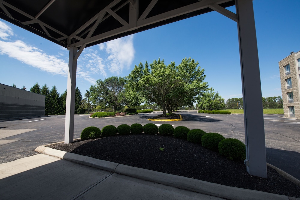 The Hope Hotel and Richard C. Holbrooke Conference Center - photo 33