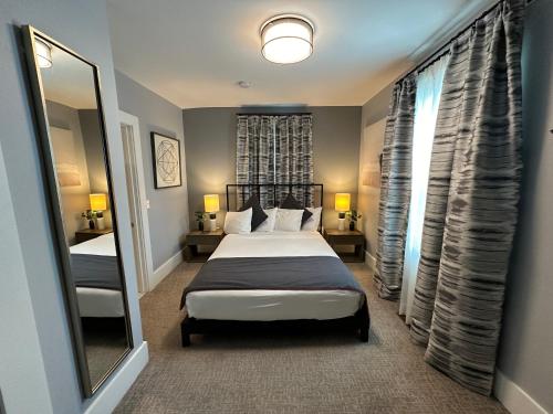 Entire Modern 7 Unit 7 Bath Boutique Inn - photo 45