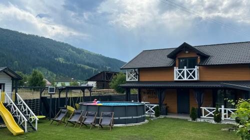 Weekend house — 4-Star Luxury Hotel in Verkhovyna, Ukraine