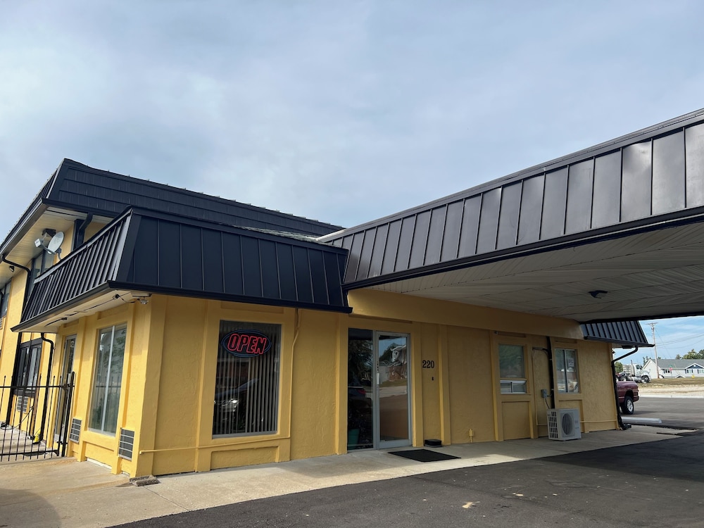 Americas Best Value Inn Warrenton in Warrenton, United States