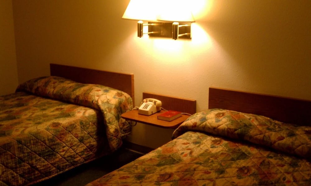 Colorado River Value Inn - photo 14