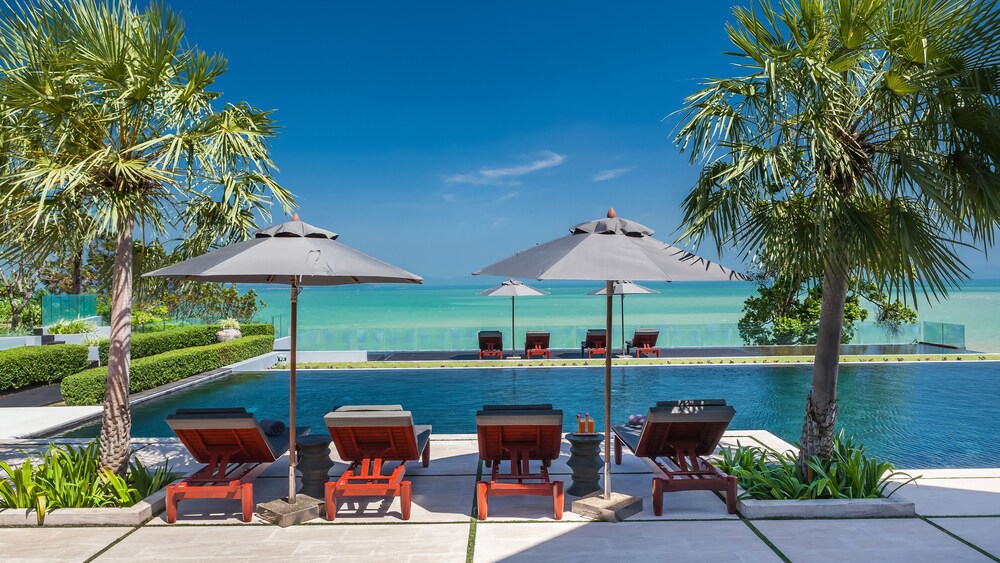Villa Sawarin — 5-Star Luxury Hotel in Phuket, Thailand